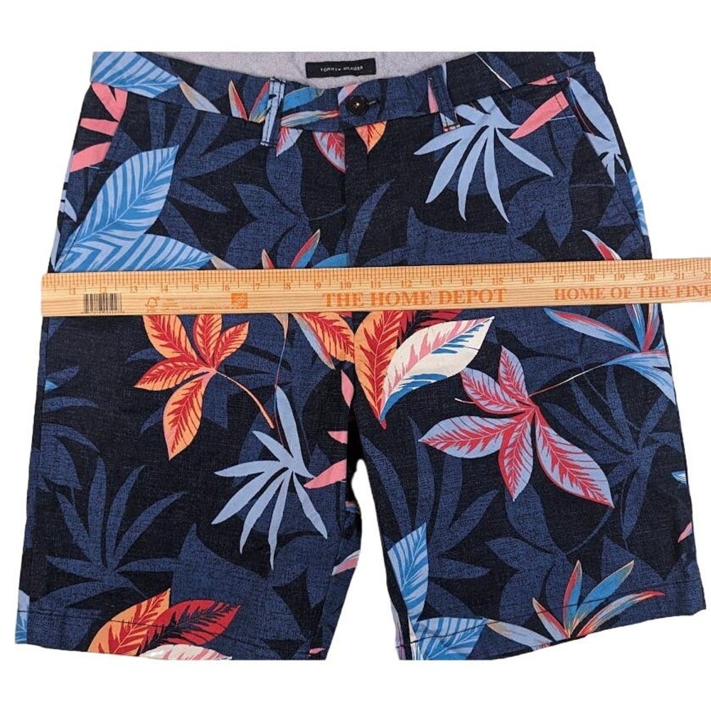 Tommy Hilfiger Blue Tropical Print Men's Shorts - Picture 4 of 8